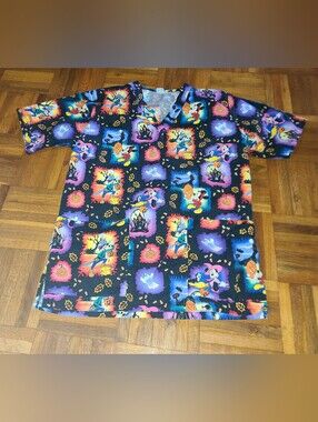 Disney Halloween Mickey Mouse & friends scrub top ladies size small